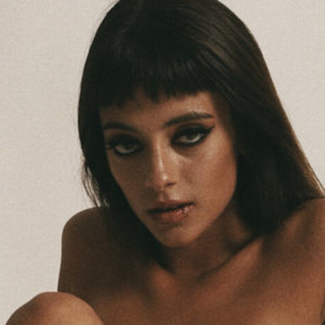 Greta Cozzolino haut modèle photo