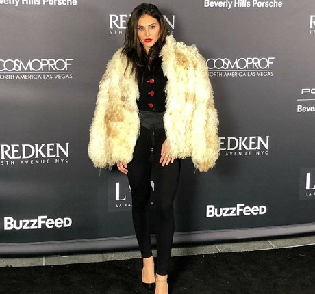 Cassie Scerbo actrice xxx image