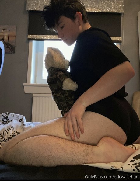 Eric Wakeham étoile xxx galerie