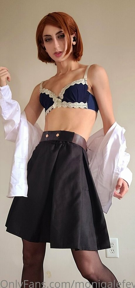 Moniqa Lefevre star du porno érotique archive