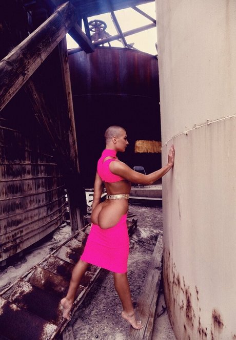 Alexandria Beauregard modèles nus photo