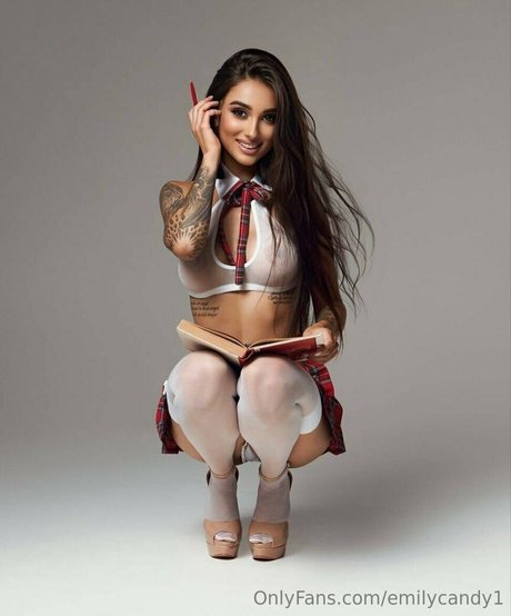 emilycandy1 star exclusive des photos