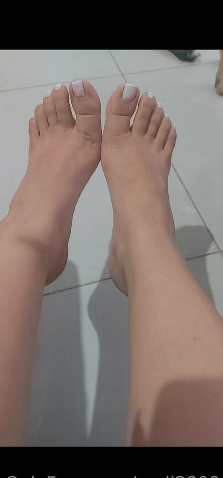 laveci28 modèle pornographique photos