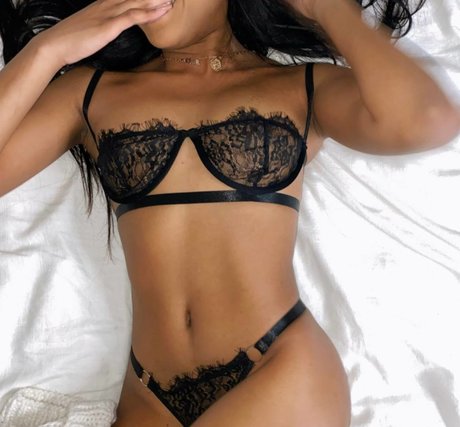 Sophievanmeter modèle magnifique photo