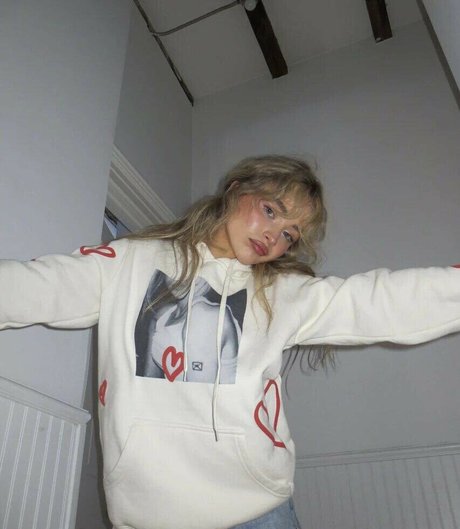 sexting onlyfans sympa xxx archive