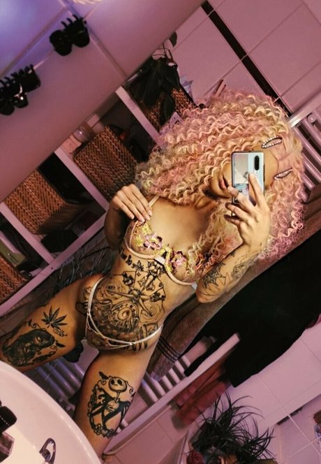 luu nighthawk actrice artistique galeries