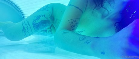 luu nighthawk modèle xxx des photos