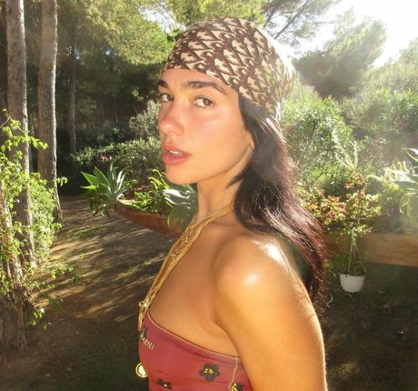 fans asiatiques négligés uniquement hd nue photo