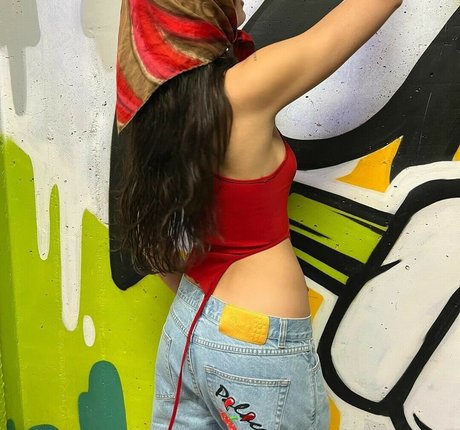 trio sous la douche onlyfans meilleur art collection