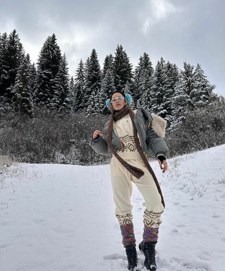 selfie pawg uniquementfans nus images