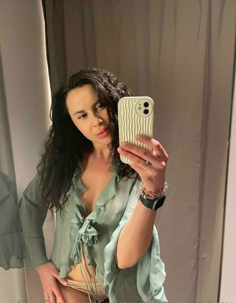 juliana insanely h0rny actrice exclusive photos