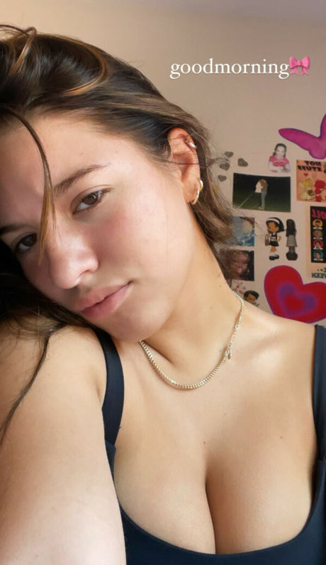 fellation sur la plage onlyfans belle sexy collection