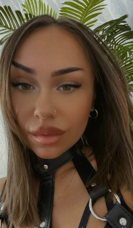 kissykornelia star du porno gratuite galerie