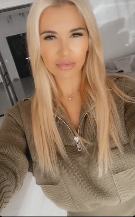 expérience onlyfans pornographique en haute définition photo