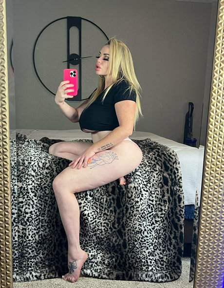 katrinathicc étoile sexy images