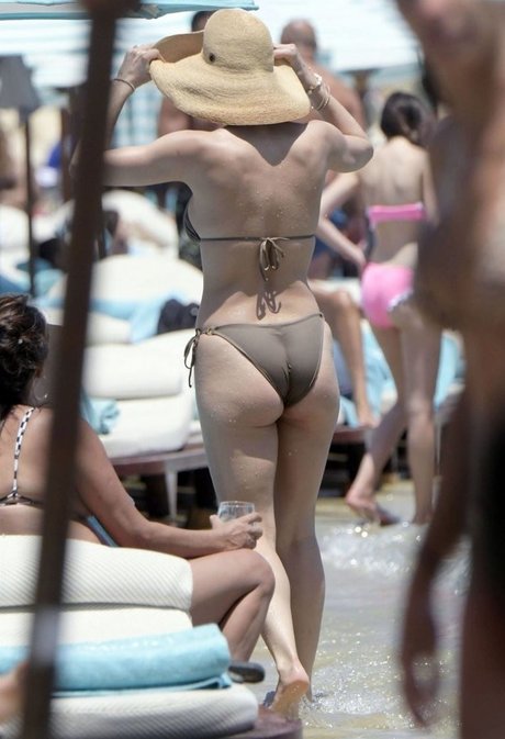 mamelons gonflés onlyfans exclusif chaud archive