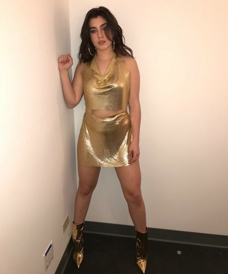 Lauren Jauregui belle étoile img