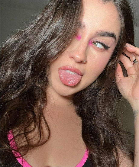 Lauren Jauregui étoile exclusive image