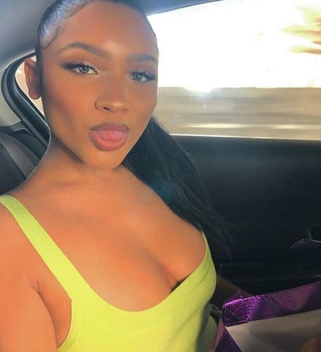 Jaylen Barron étoile xxx img