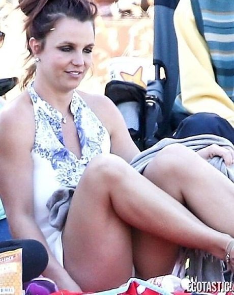 Britney Spears modèle porno archive