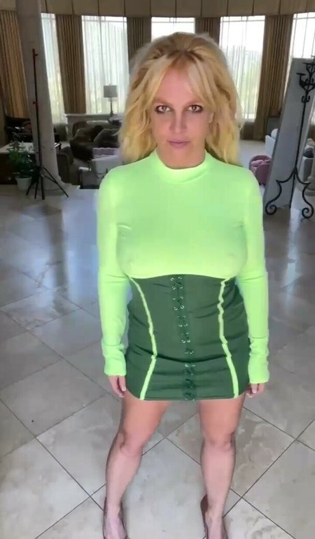 Britney Spears étoile nue des photos