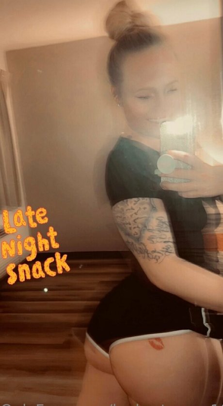 fans de femmes uniquement nus érotiques photo