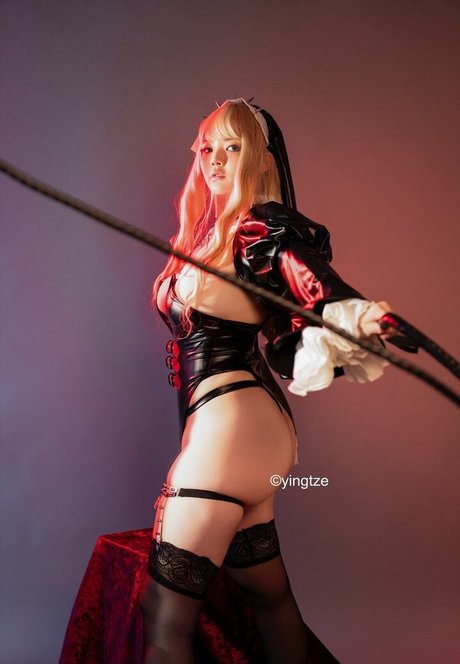 Ying Tze modèle érotique image