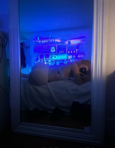 aliciamayer star du porno de haute qualité image