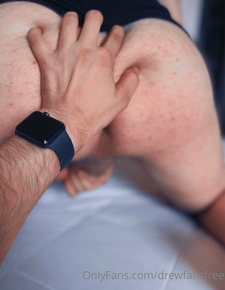 drewfansfree modèle pornographique galerie