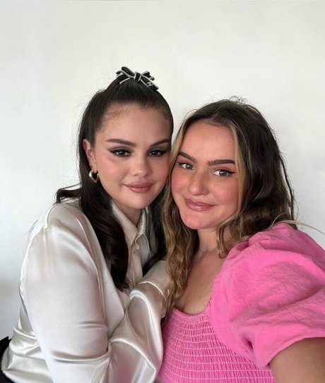 Selena Gomez jolie star du porno photos