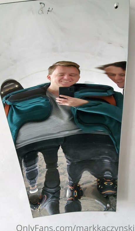 markkaczynski étoile adulte des photos