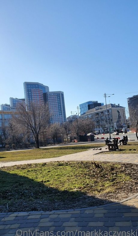 markkaczynski art modèle image