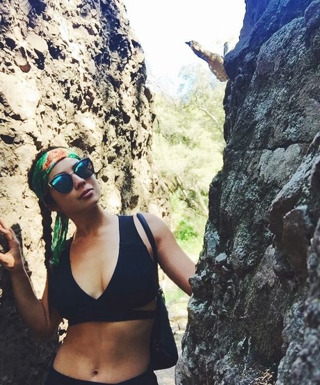 CarolineKwan nus de stars du porno archive