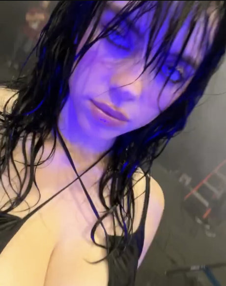 Billie Eilish actrice chaude archive
