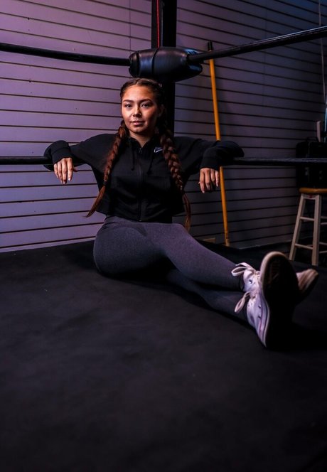 Skye Dolecki star du porno chaude des photos