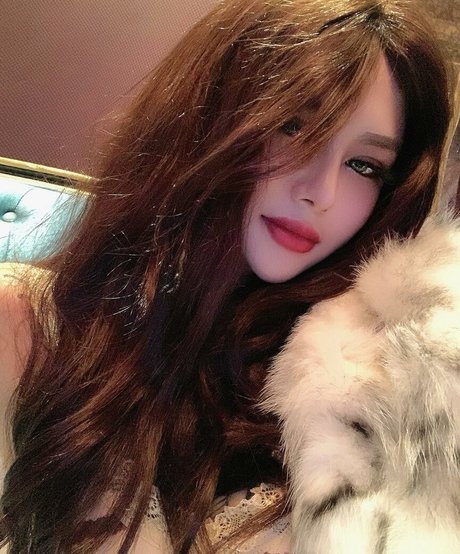 petits seins potelés onlyfans xxx jolie images