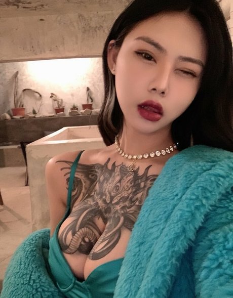 Deer white star du porno xxx photos