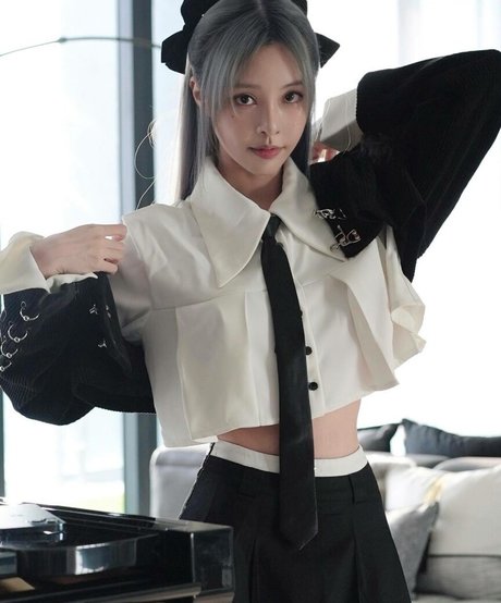 cathrynli modèle nu img