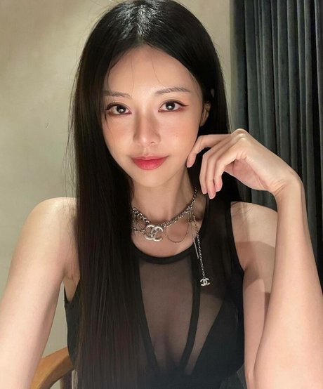 cathrynli nus star du porno images