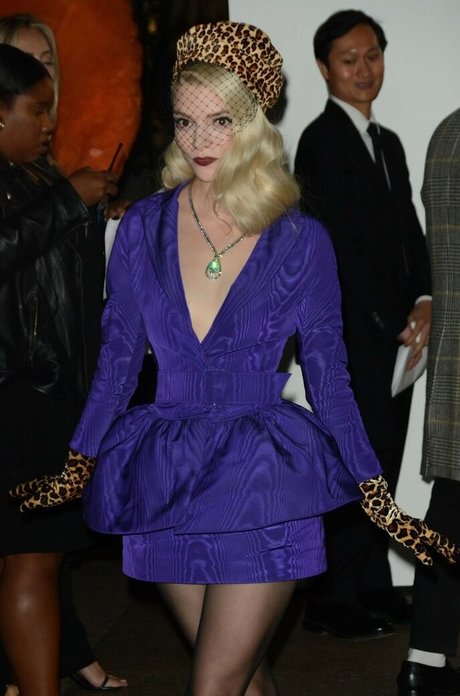 Anya Taylor Joy modèle de haute qualité galerie