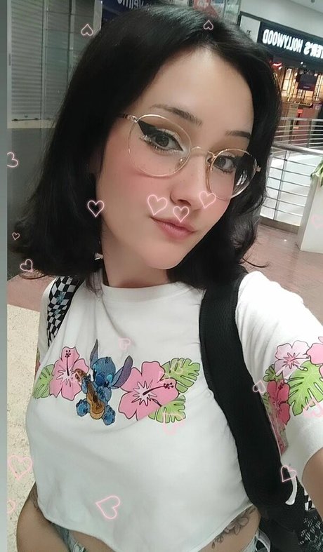 fans de nains à gros seins uniquement pornographique photo