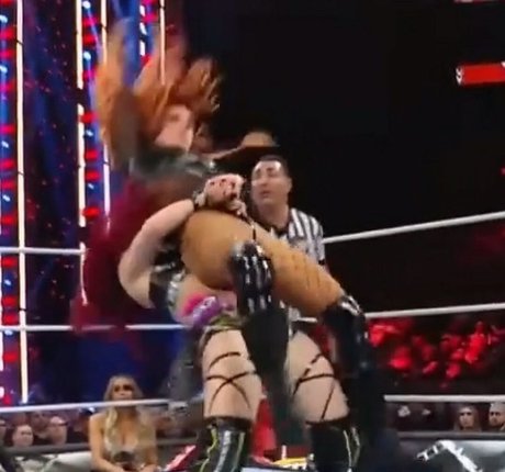 Becky Lynch modèle exclusif image