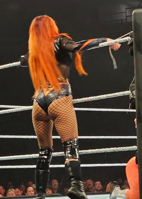 Becky Lynch actrice érotique photos
