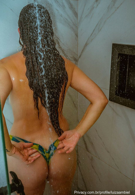 Luiza Ambiel star du porno parfaite img