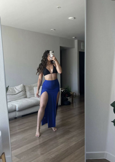 Mary Noura star du porno belle galerie