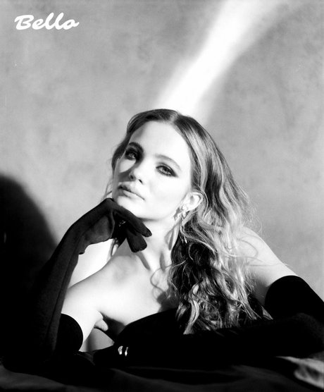 Freya Allan actrice exclusive galeries