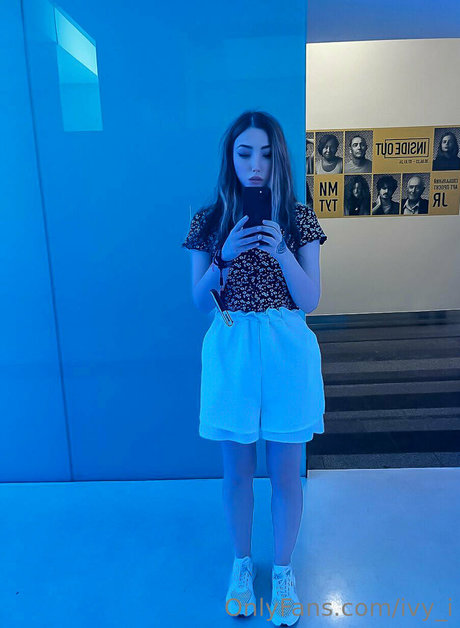 ivy i actrice de nus collection