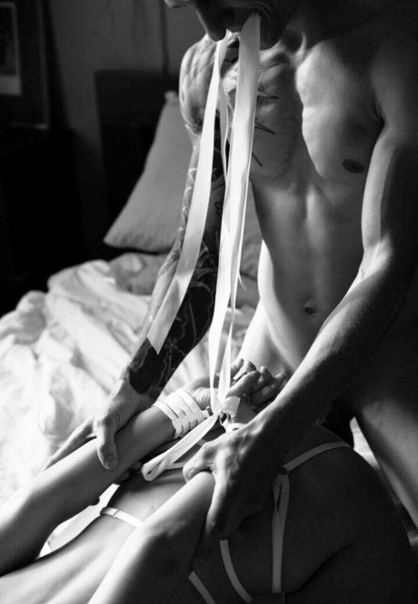 Anna Ioannova nus de stars du porno photos