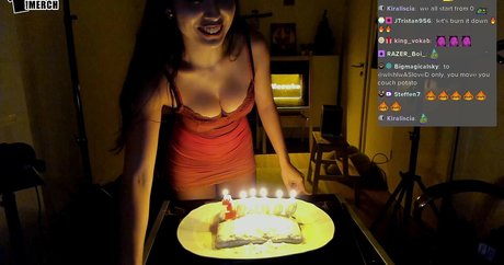 Meowko étoile nue image