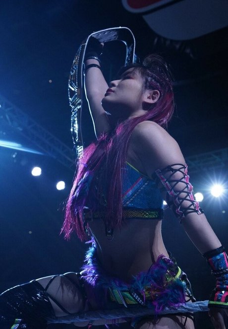 Iyo Sky star du porno hd galeries